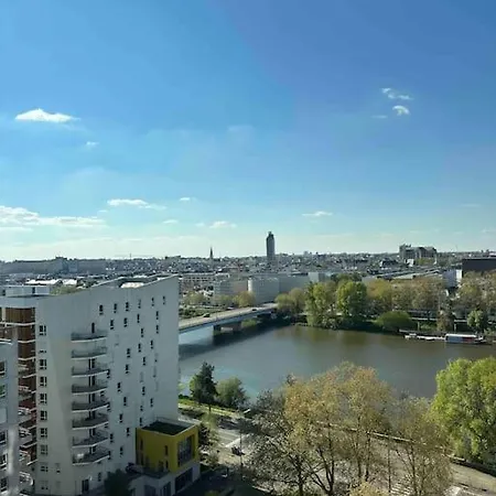 Lumineux Avec Vue Panoramique